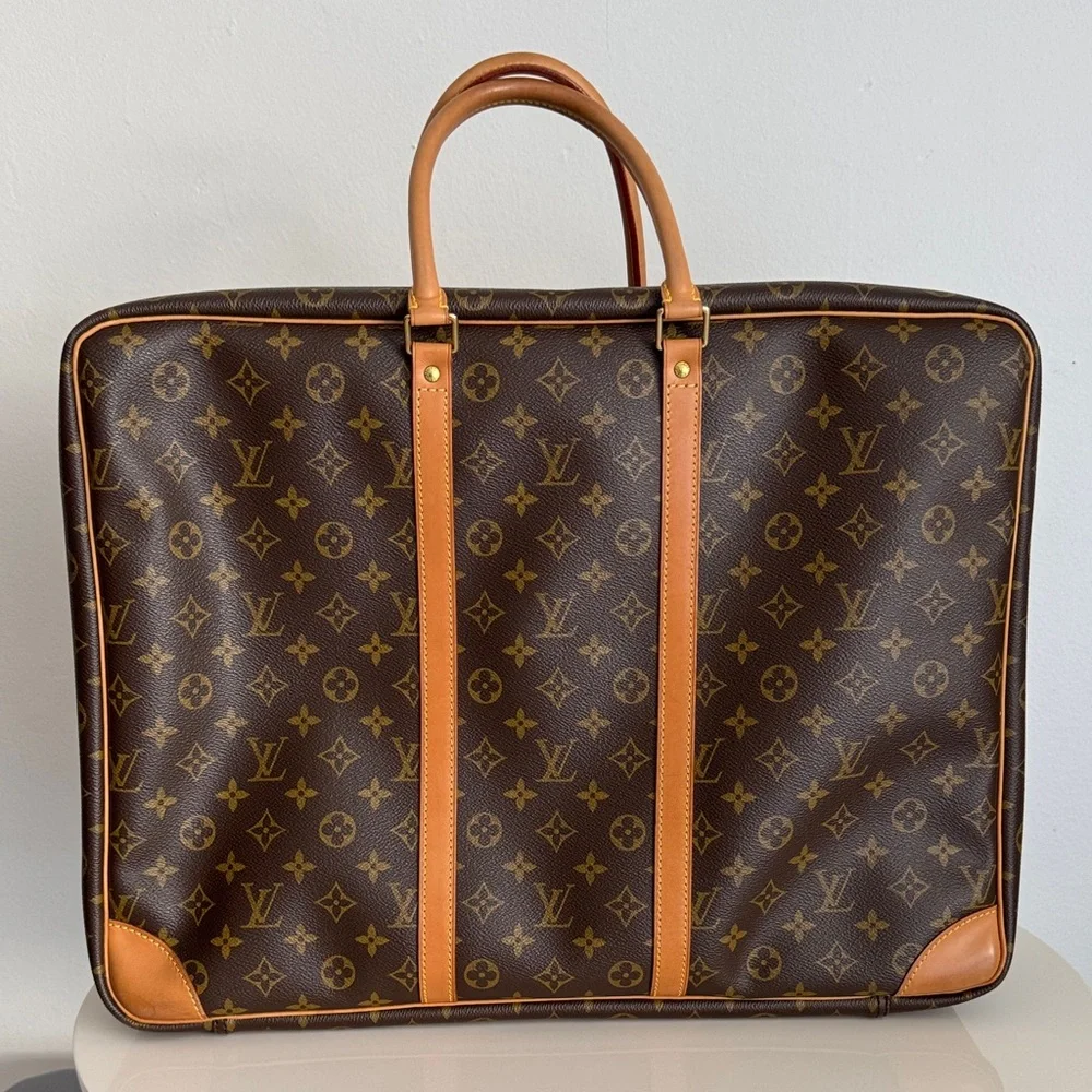 Louis Vuitton Luxury Brown Monogram Luggage Bag in Excellent Condition